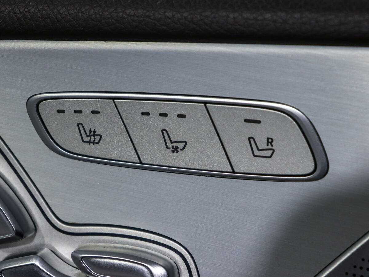 Mercedes-Benz CLS 400 d, 2018 Фото №21