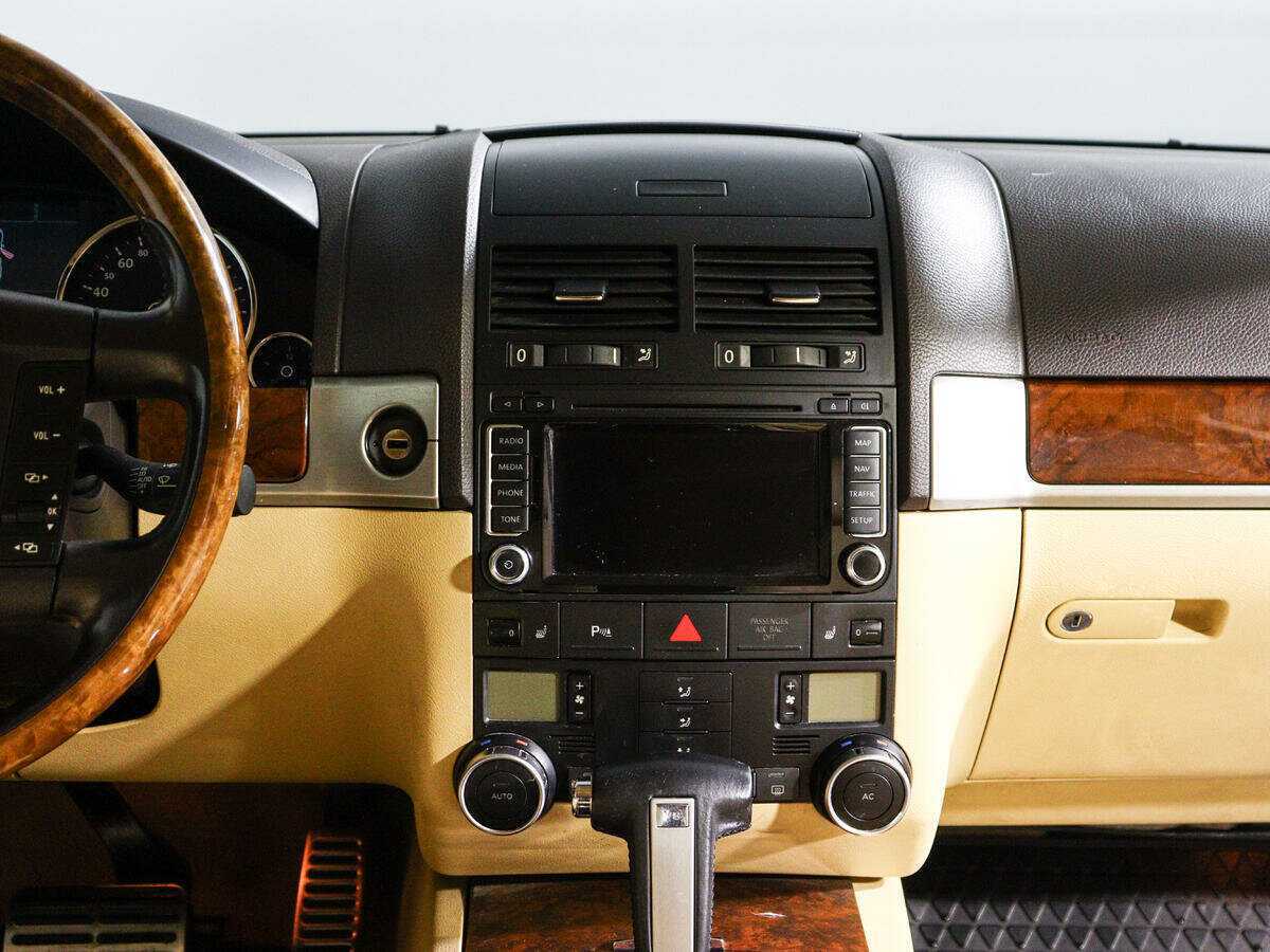 Volkswagen Touareg, 2008 Фото №13