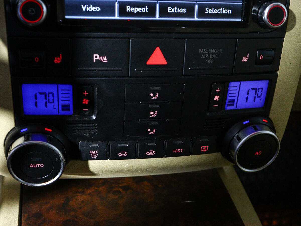 Volkswagen Touareg, 2008 Фото №25