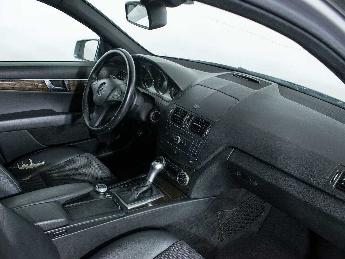 Mercedes-Benz C-Класс 200, 2009 Фото №9