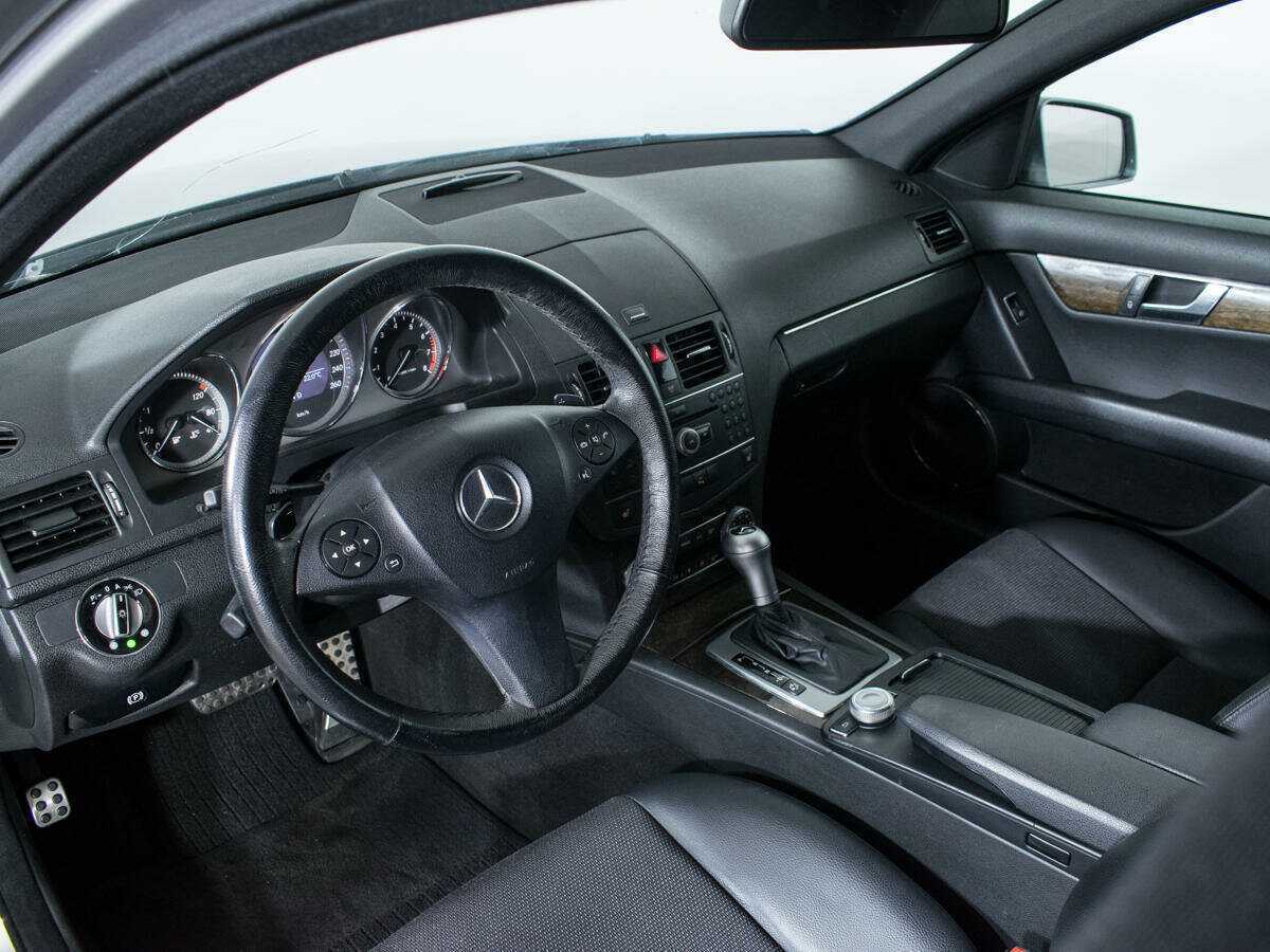 Mercedes-Benz C-Класс 200, 2009 Фото №13