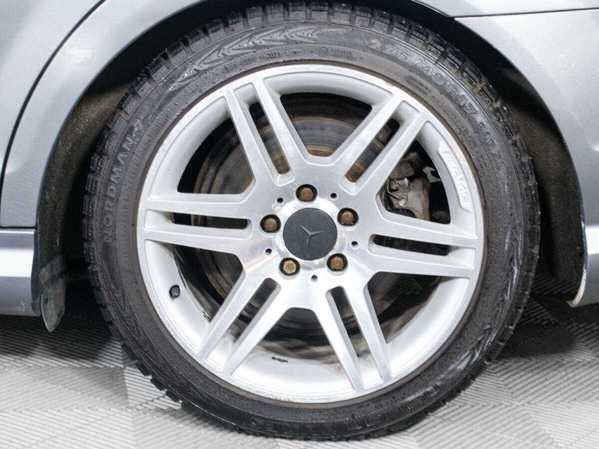 Mercedes-Benz C-Класс 200, 2009 Фото №17