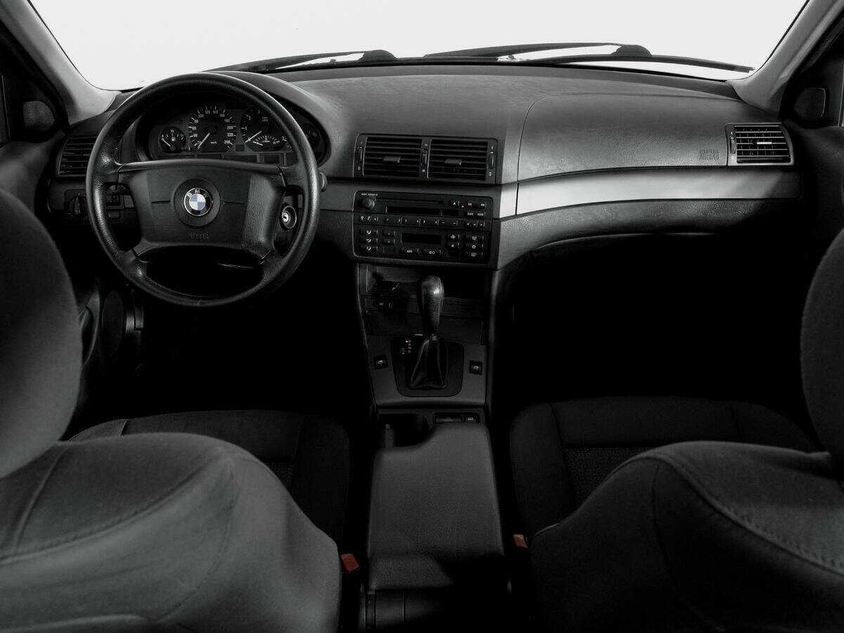 BMW 3 серии 316i, 2004 Фото №12