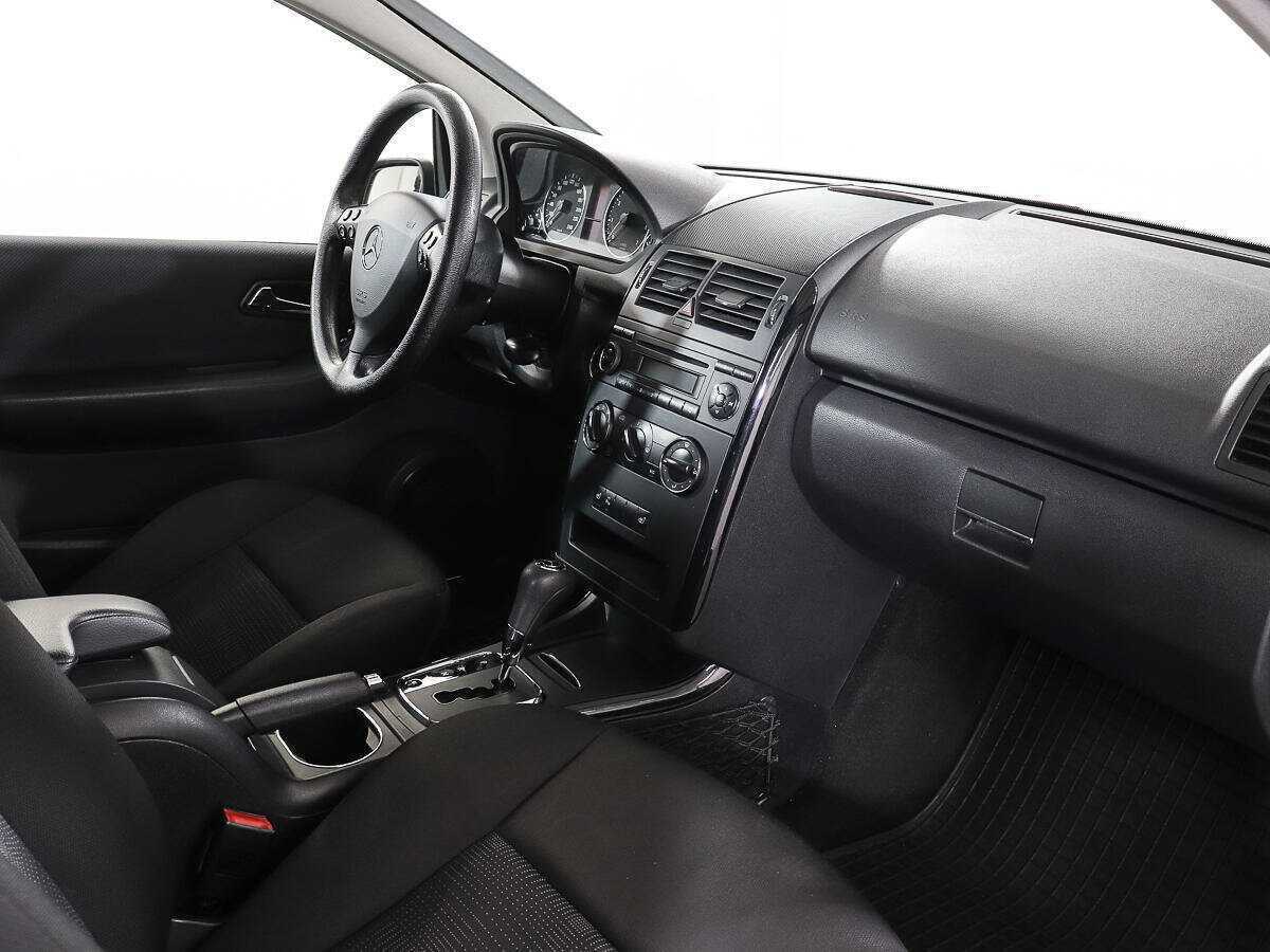 Mercedes-Benz A-Класс 180, 2009 Фото №9