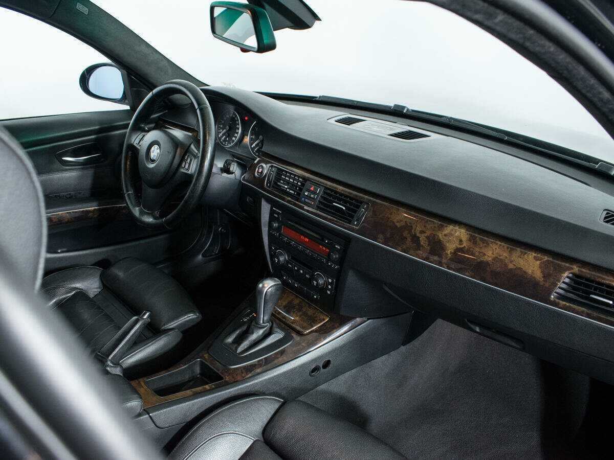 BMW 3 серии 325i, 2005 Фото №9