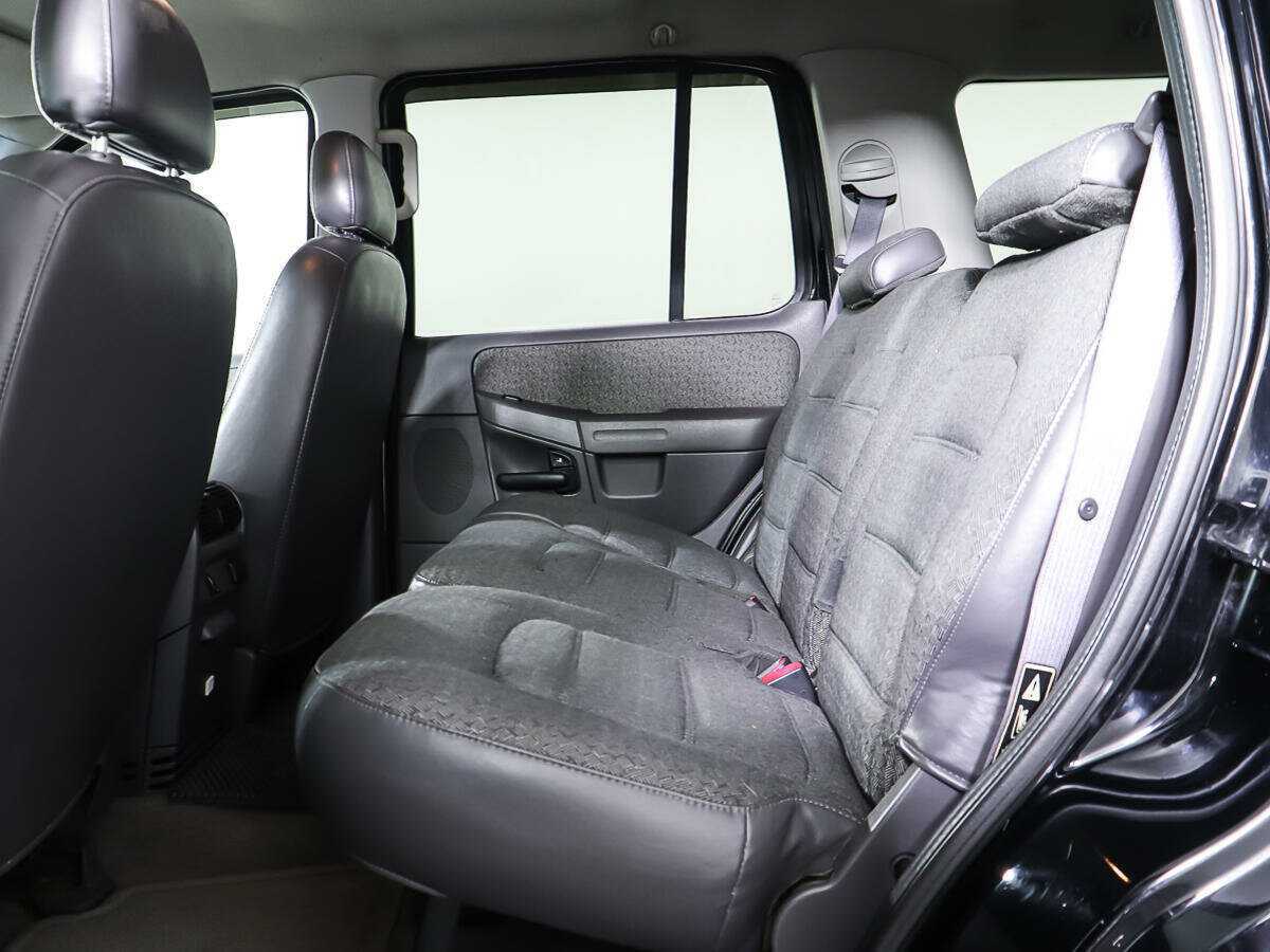 Ford Explorer, 2002 Фото №11
