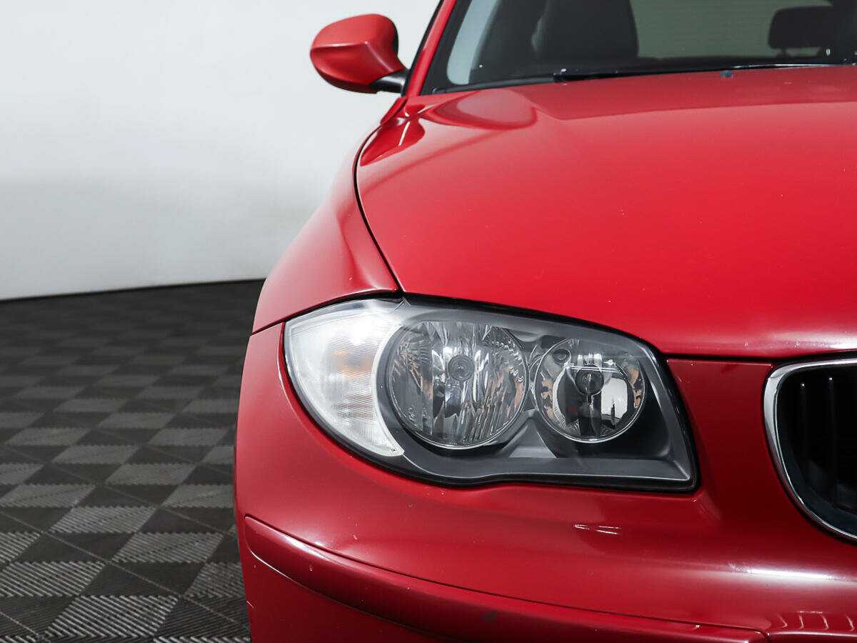 BMW 1 серии 116i, 2011 Фото №19