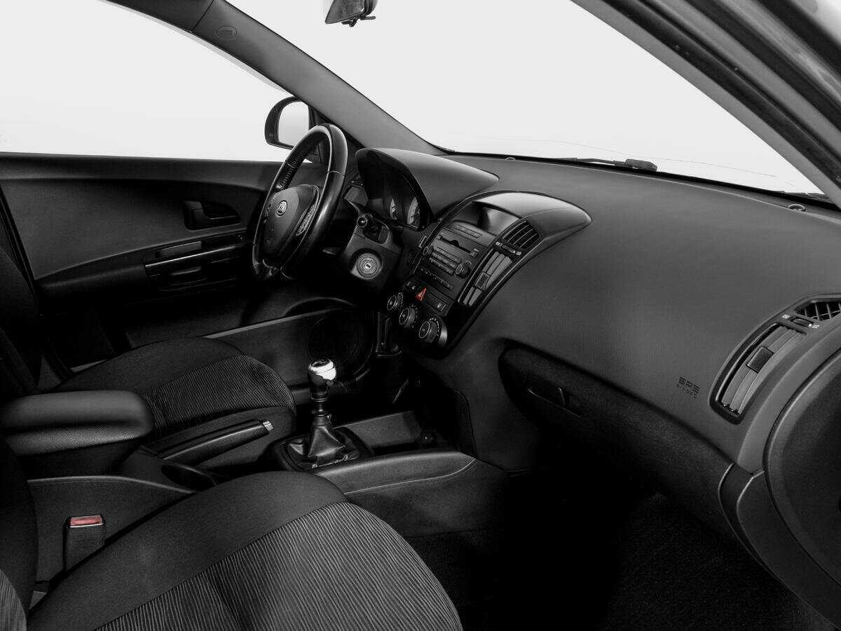 Kia Ceed, 2009 Фото №9