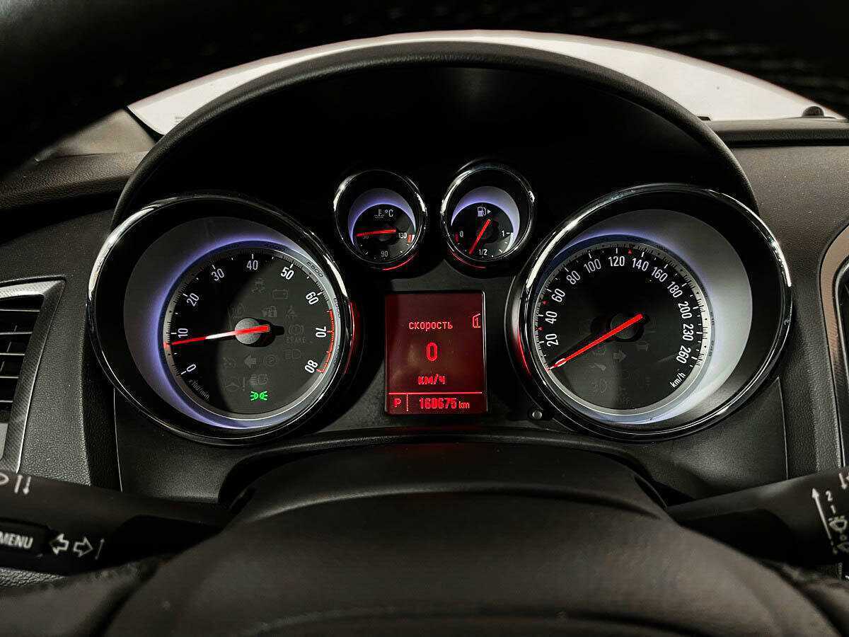 Opel Astra, 2011 Фото №9