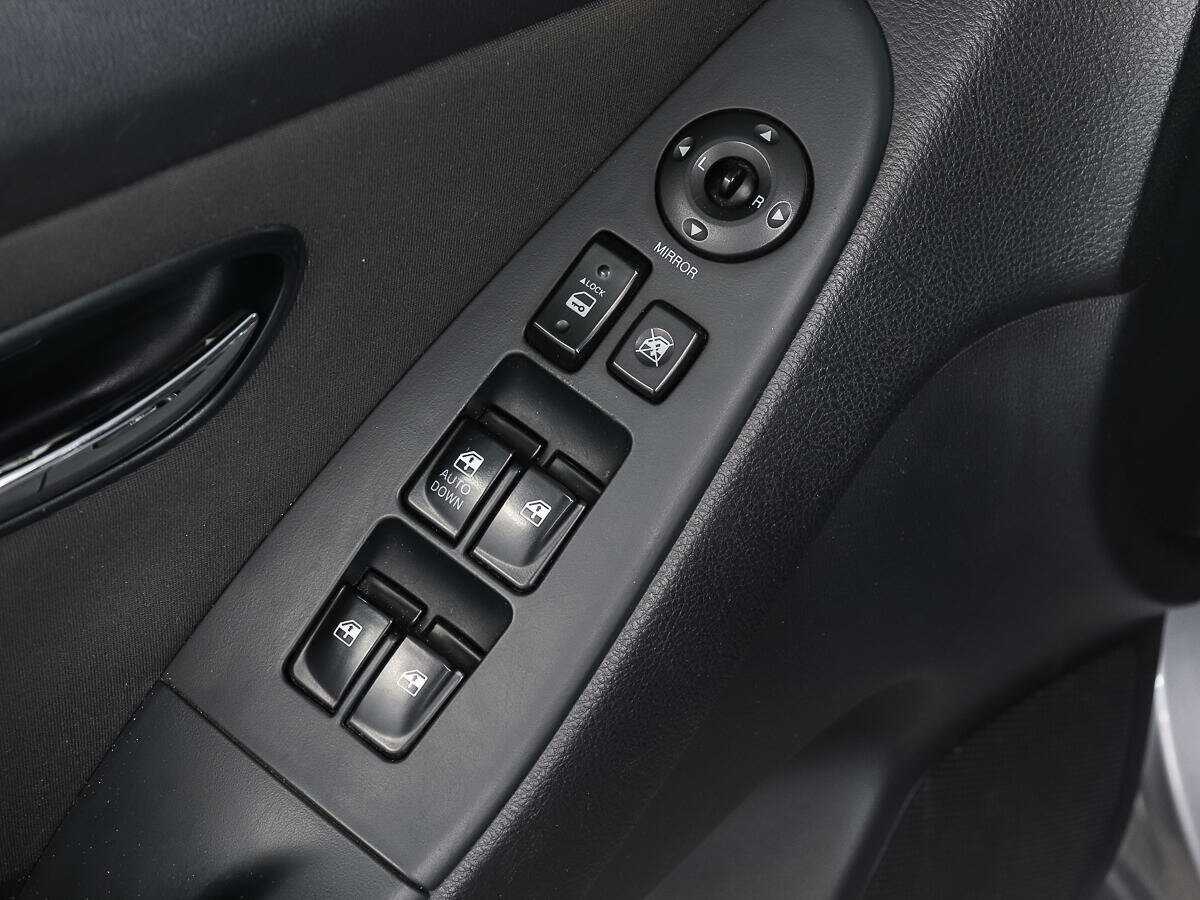 Hyundai Elantra, 2011 Фото №14