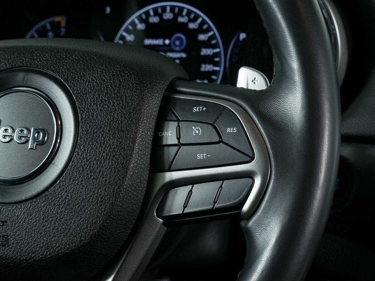 Jeep Grand Cherokee, 2018 Фото №16