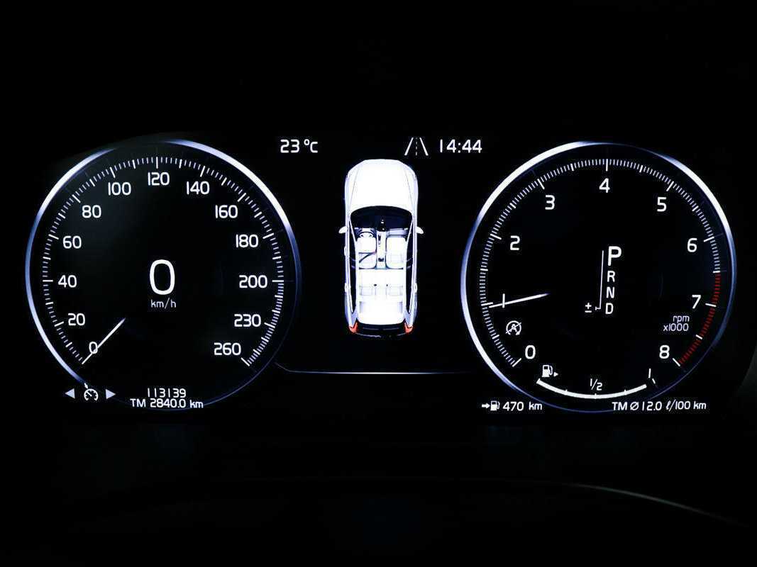 Volvo XC60, 2019 Фото №8