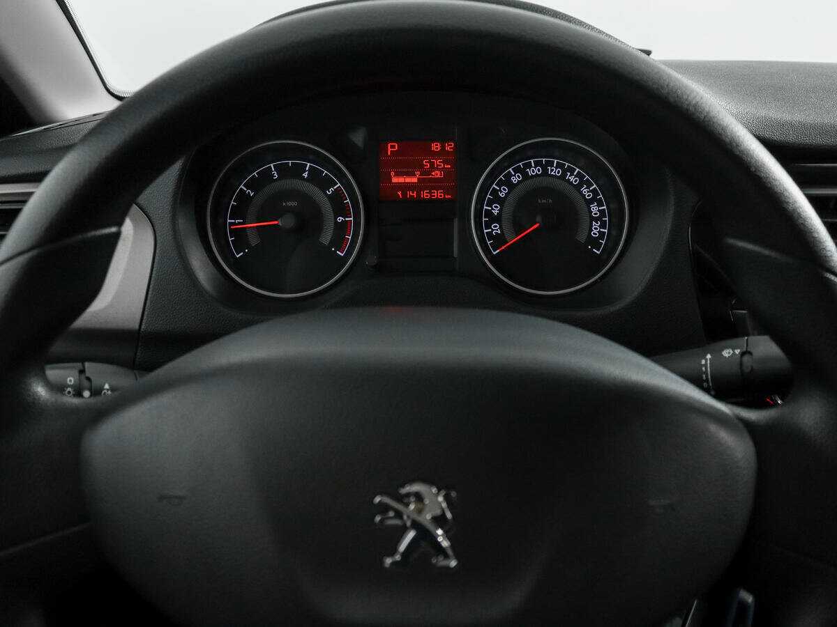 Peugeot 301, 2013 Фото №15