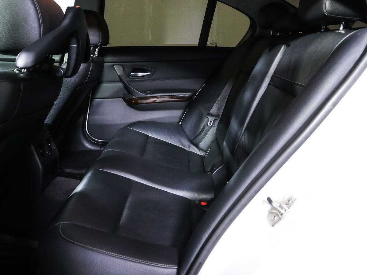 BMW 3 серии 325xi, 2011 Фото №10