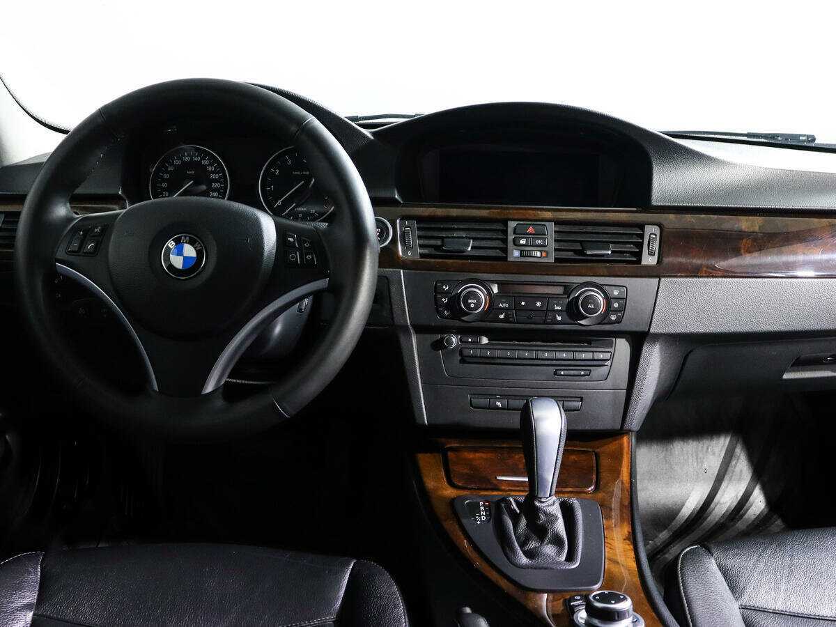 BMW 3 серии 325xi, 2011 Фото №12