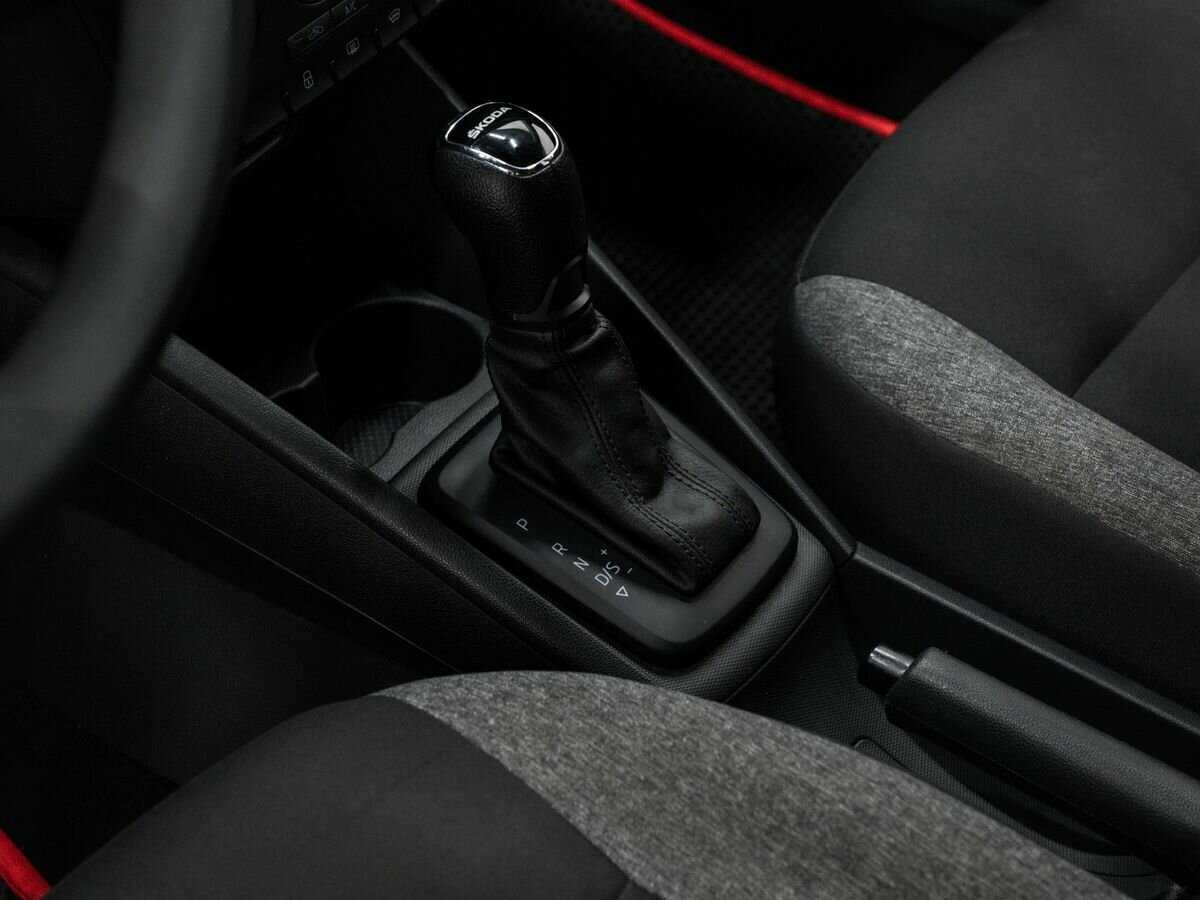 Skoda Rapid, 2021 Фото №18