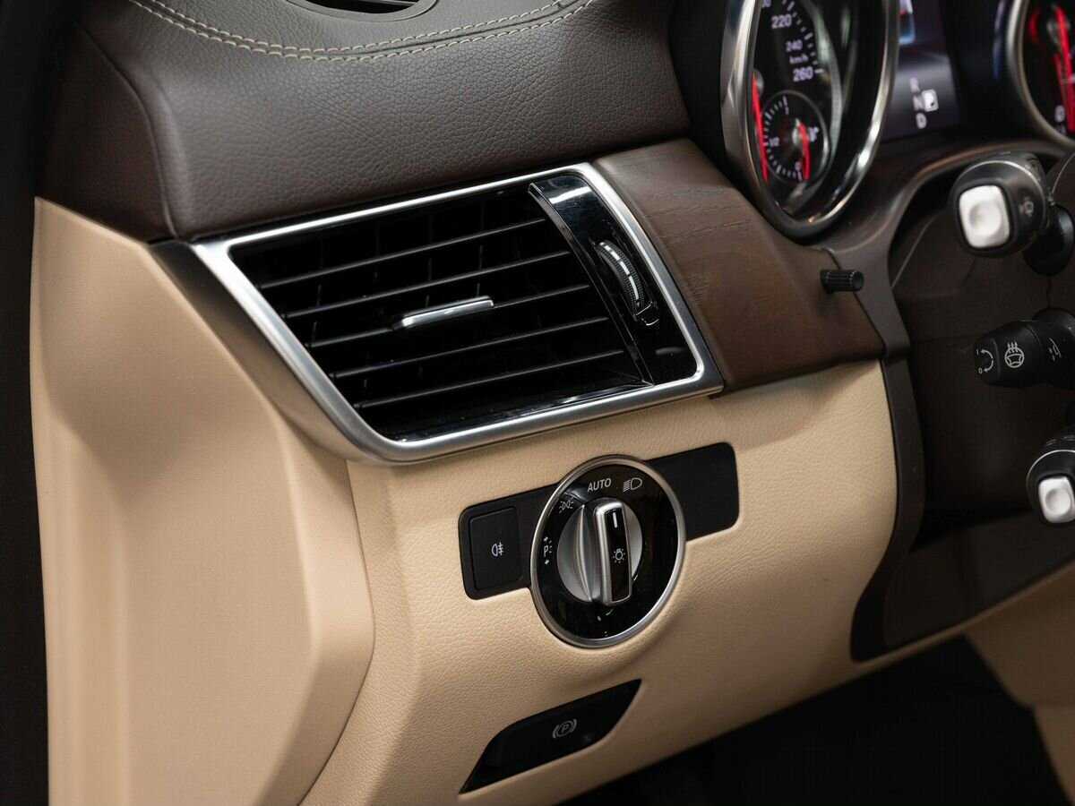 Mercedes-Benz GLS 350 d, 2018 Фото №16