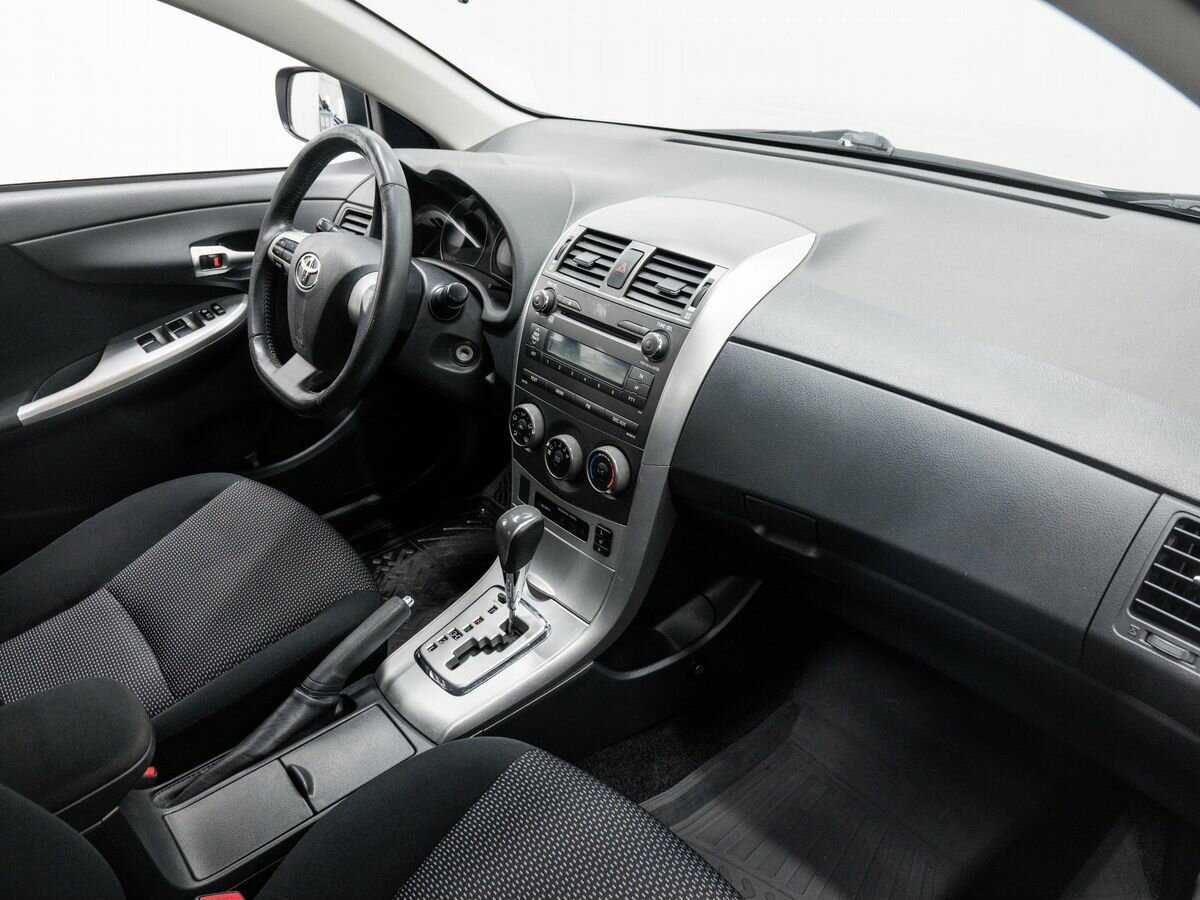 Toyota Corolla, 2011 - 177 530 км. | Фото №8
