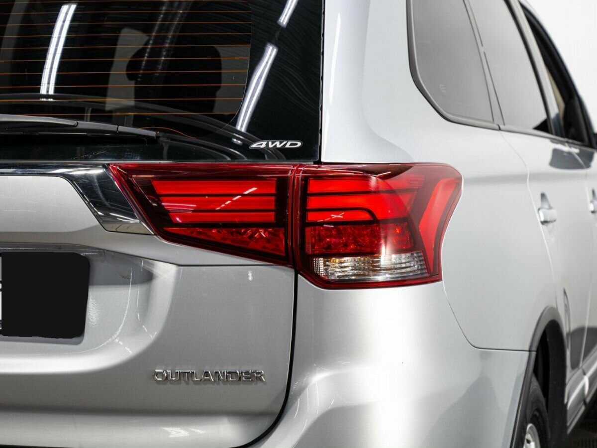 Mitsubishi Outlander, 2016 - 168 000 км. | Фото №8