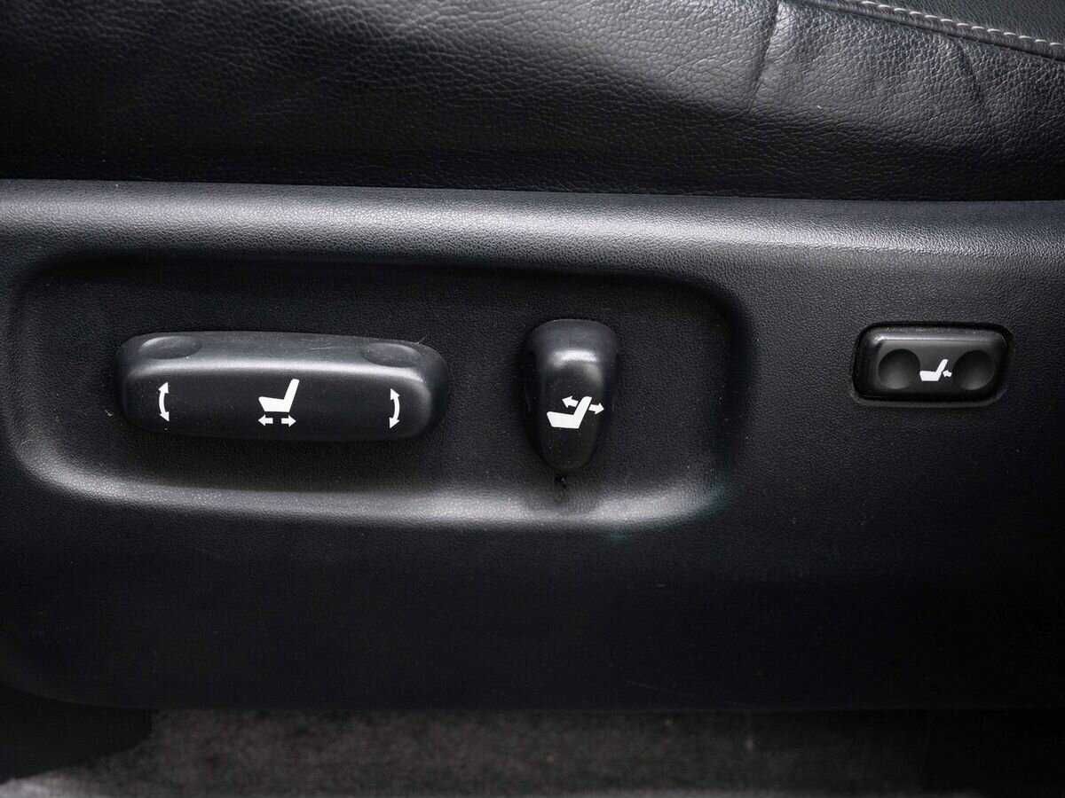 Toyota Land Cruiser, 2013 Фото №25