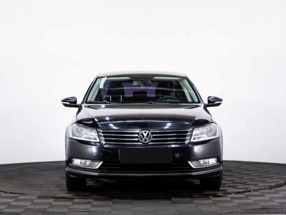 Volkswagen Passat, 2011 - 117 000 км. | Фото №2