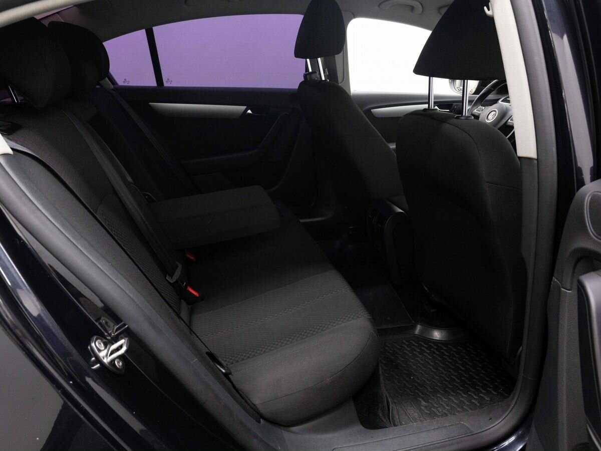 Volkswagen Passat, 2011 Фото №12