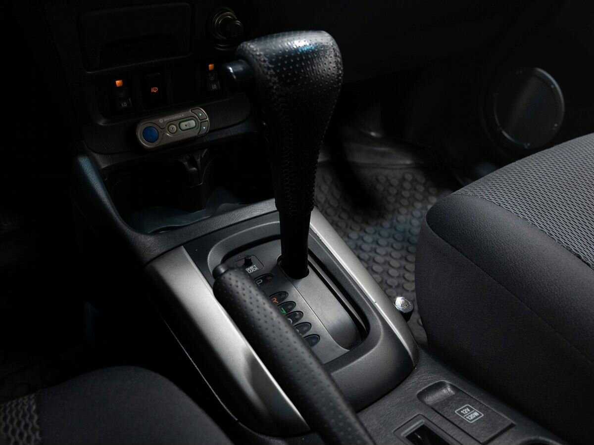 Toyota RAV4, 2004 Фото №16