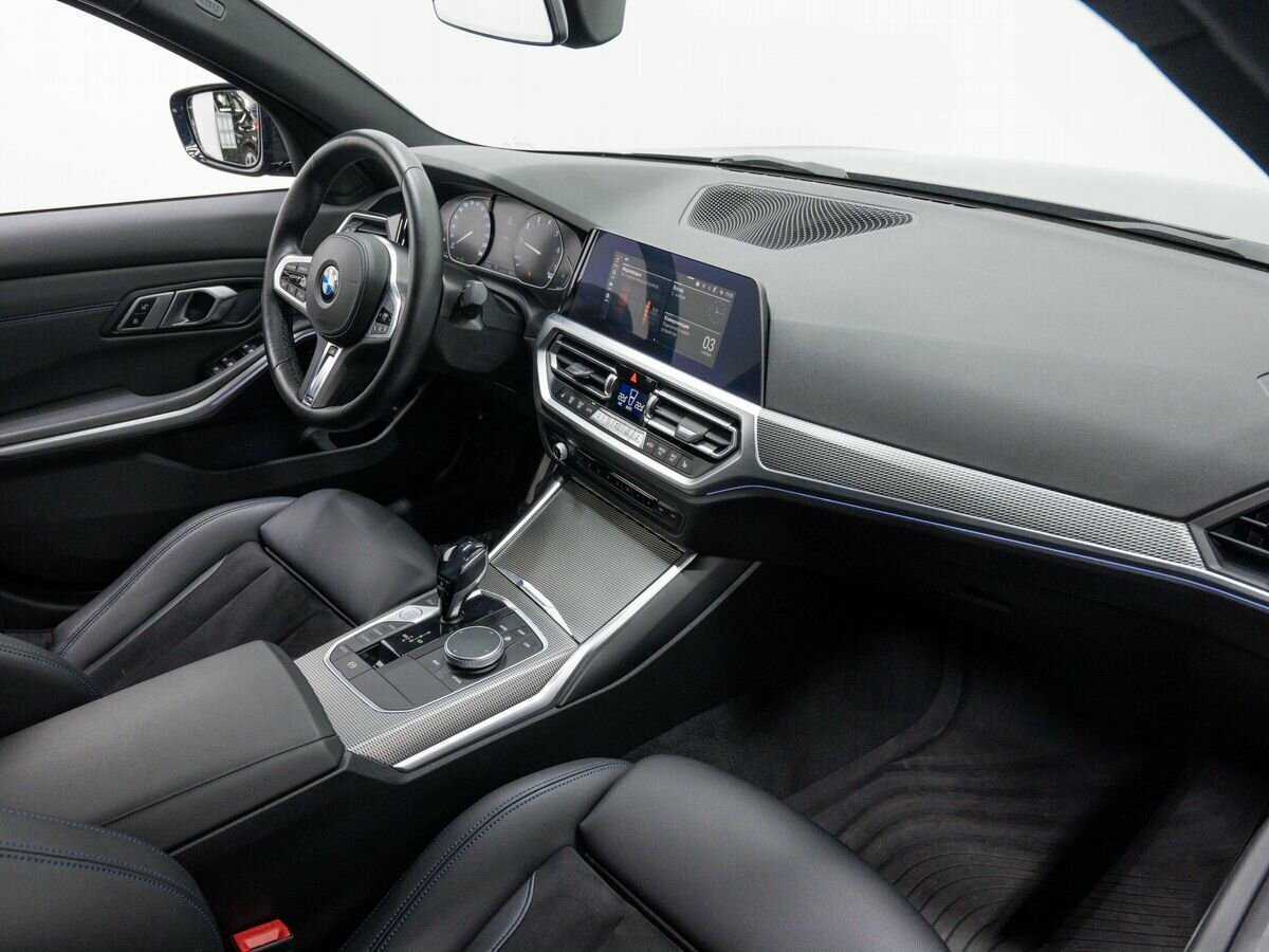 BMW 3 серии 320i xDrive, 2020 Фото №11
