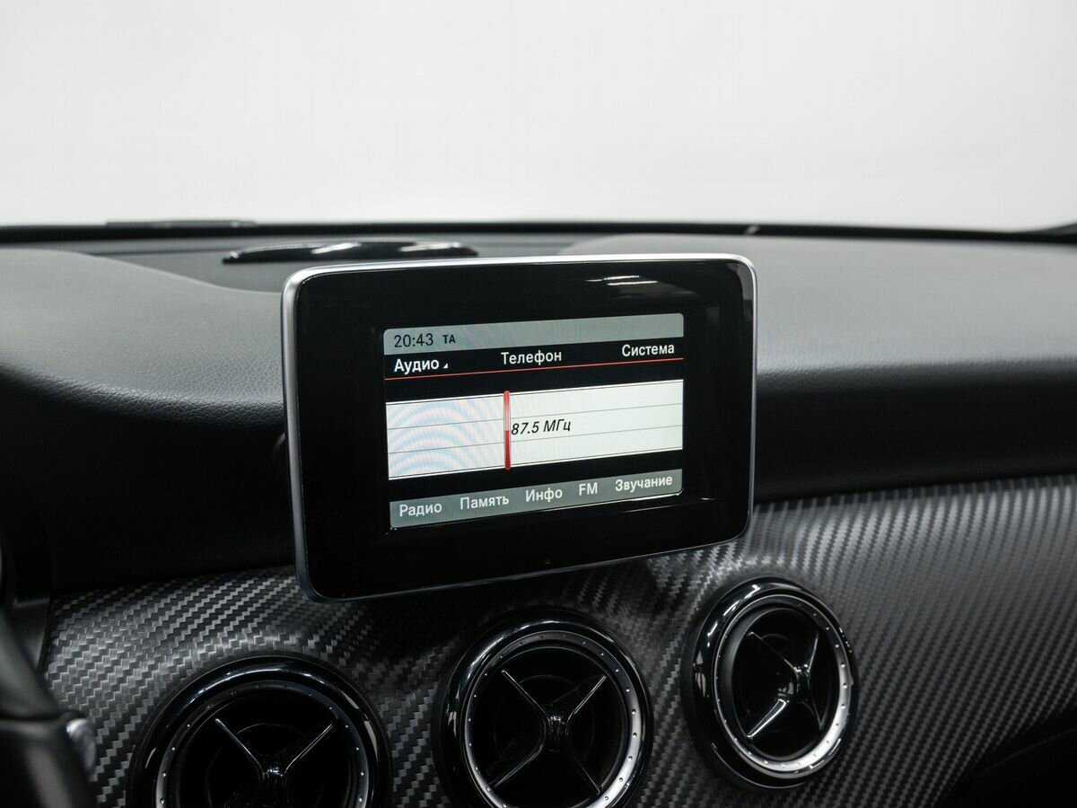 Mercedes-Benz GLA 200, 2014 Фото №21