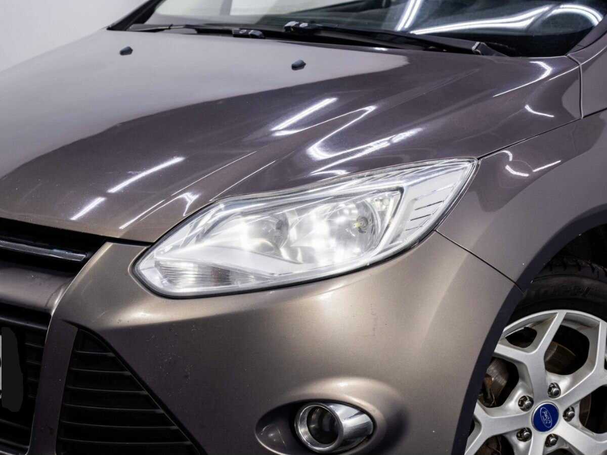 Ford Focus, 2011 Фото №7