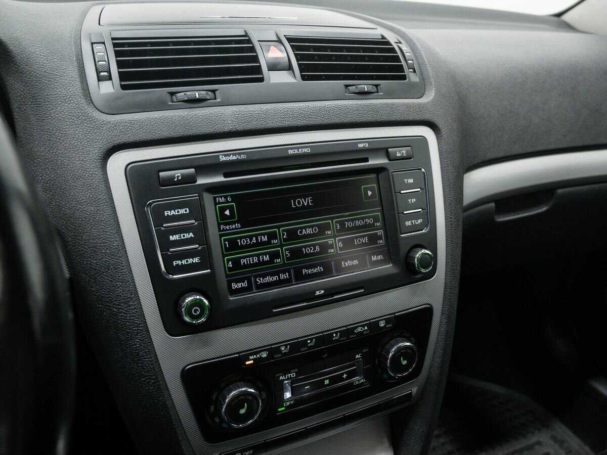 Skoda Octavia, 2010 Фото №19