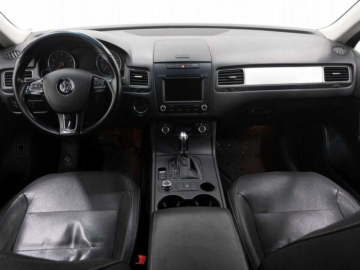 Volkswagen Touareg, 2011 Фото №15