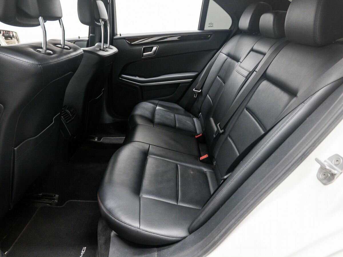 Mercedes-Benz E-Класс 200 7G-Tronic, 2011 Фото №13