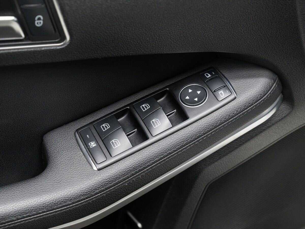 Mercedes-Benz E-Класс 200 7G-Tronic, 2011 Фото №15