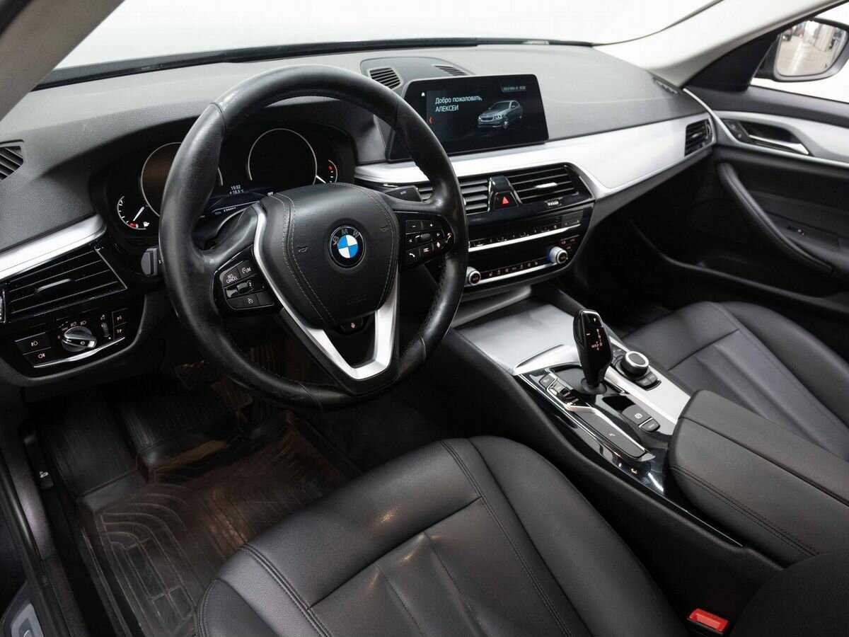 BMW 5 серии 520i, 2019 Фото №9