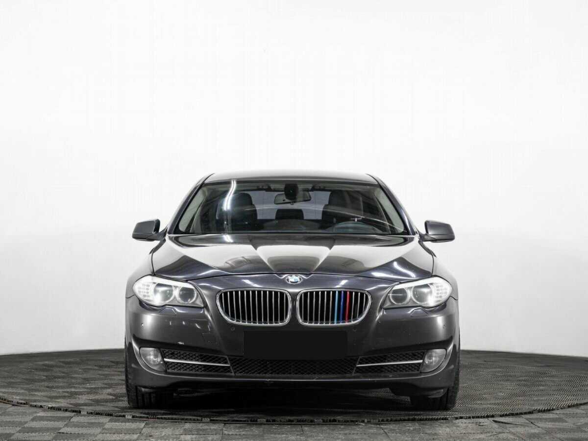 BMW 5 серии 528i, 2011 - 130 320 км. | Фото №2