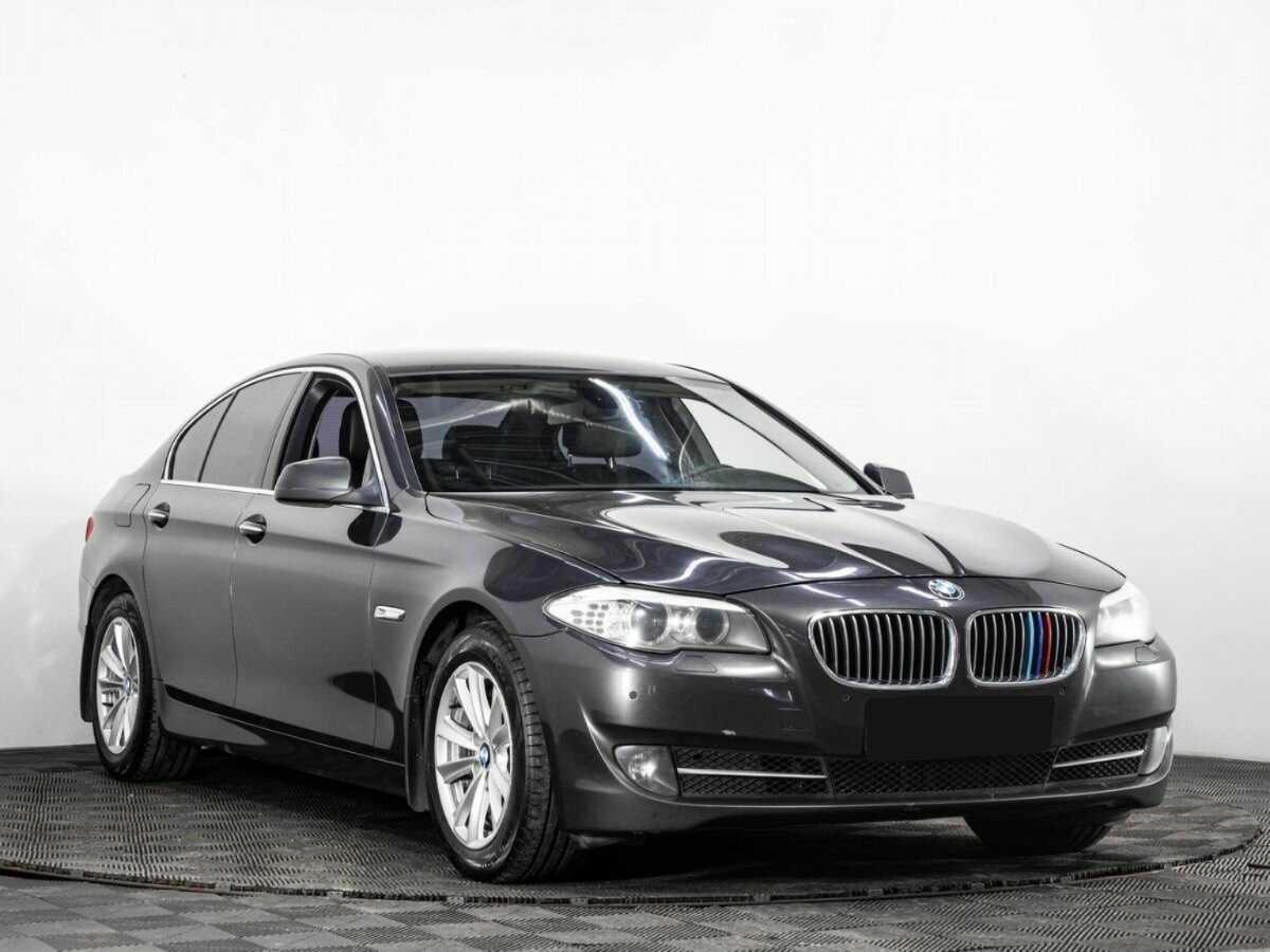 BMW 5 серии 528i, 2011 - 130 320 км. | Фото №3