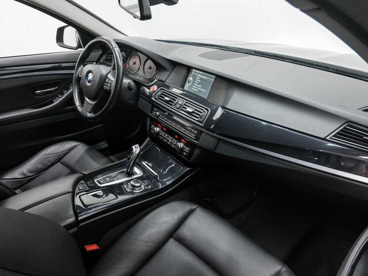 BMW 5 серии 528i, 2011 - 130 320 км. | Фото №8