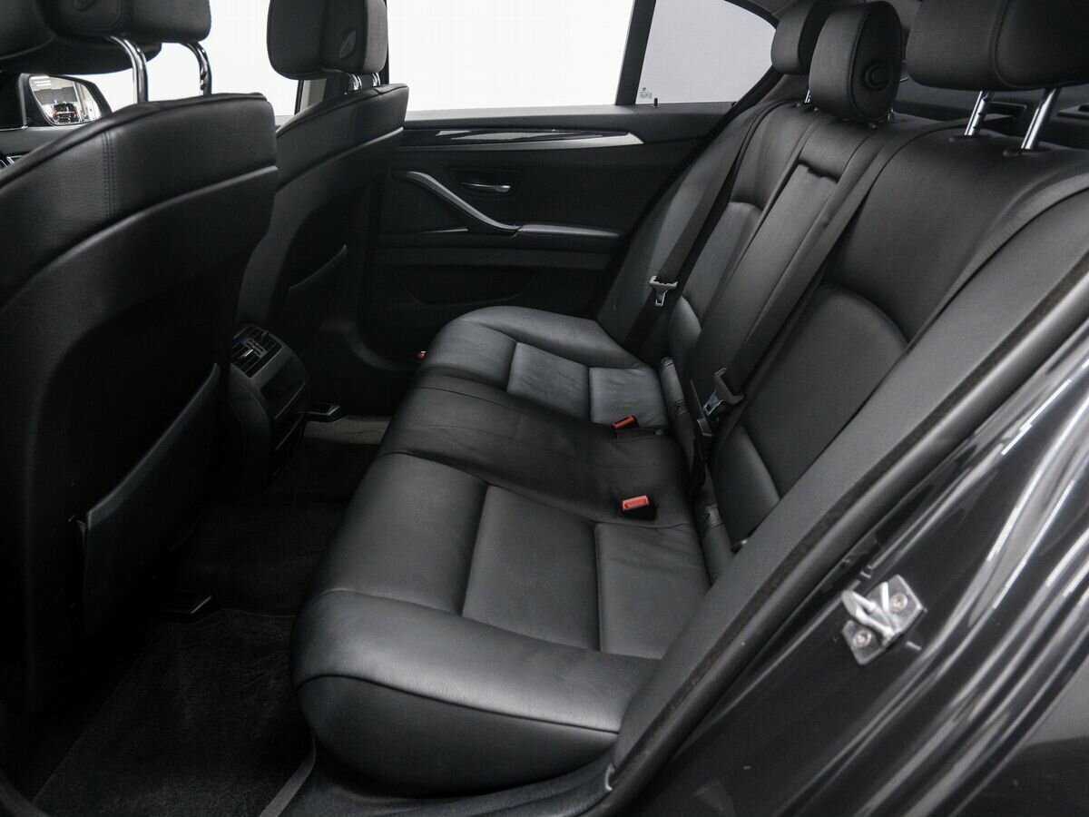 BMW 5 серии 528i, 2011 Фото №12