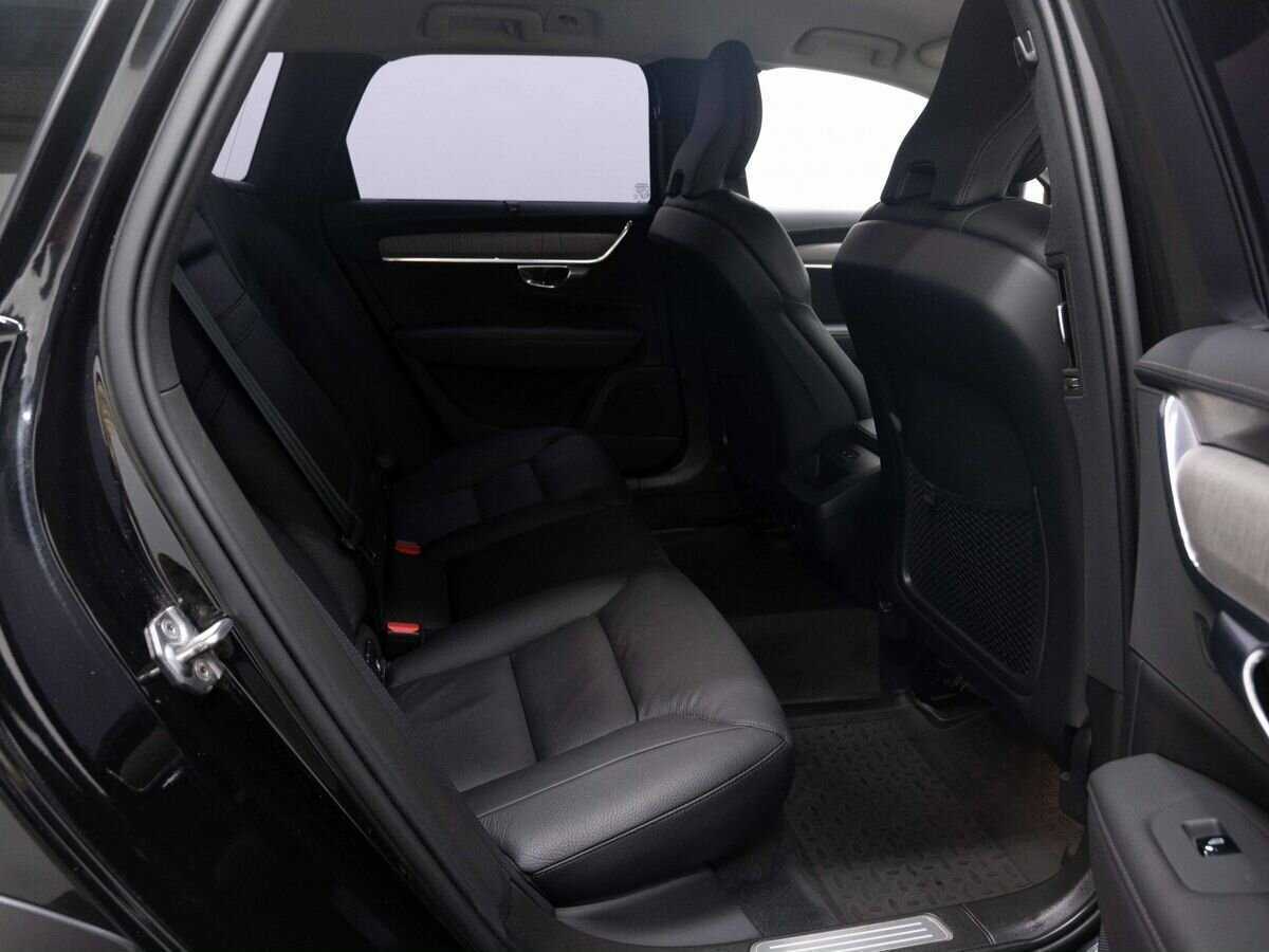 Volvo V90 Cross Country, 2020 Фото №11