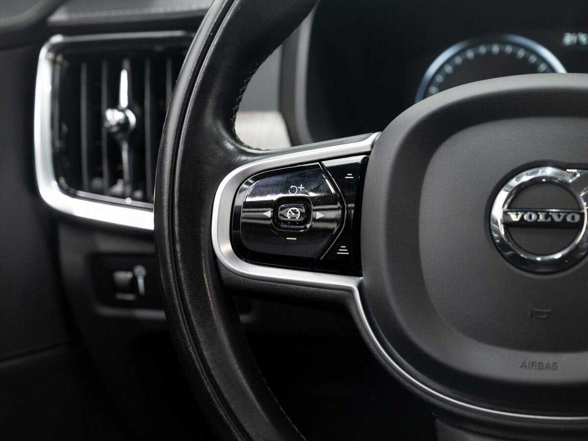 Volvo V90 Cross Country, 2020 Фото №16
