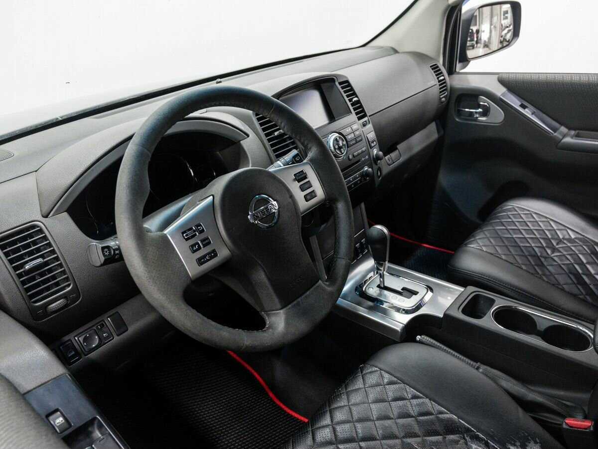 Nissan Pathfinder, 2011 Фото №11