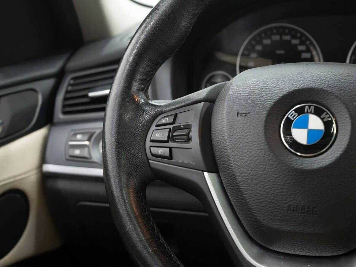 BMW X3 28i xDrive, 2014 Фото №17