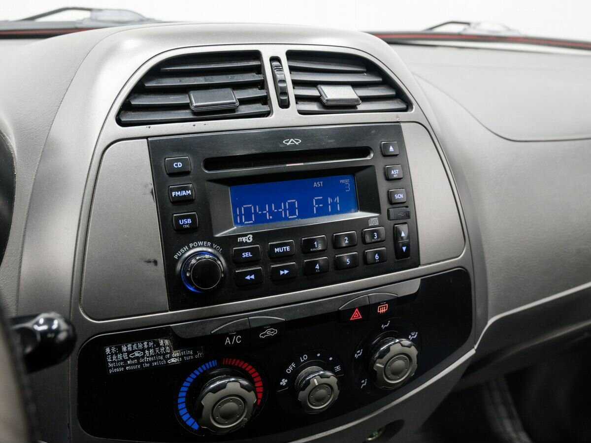 CHERY Tiggo (T11), 2011 Фото №20