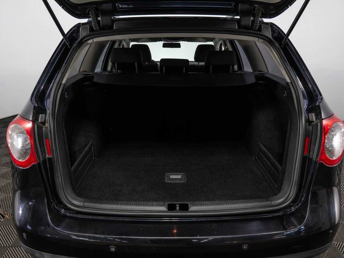 Volkswagen Passat, 2010 Фото №19