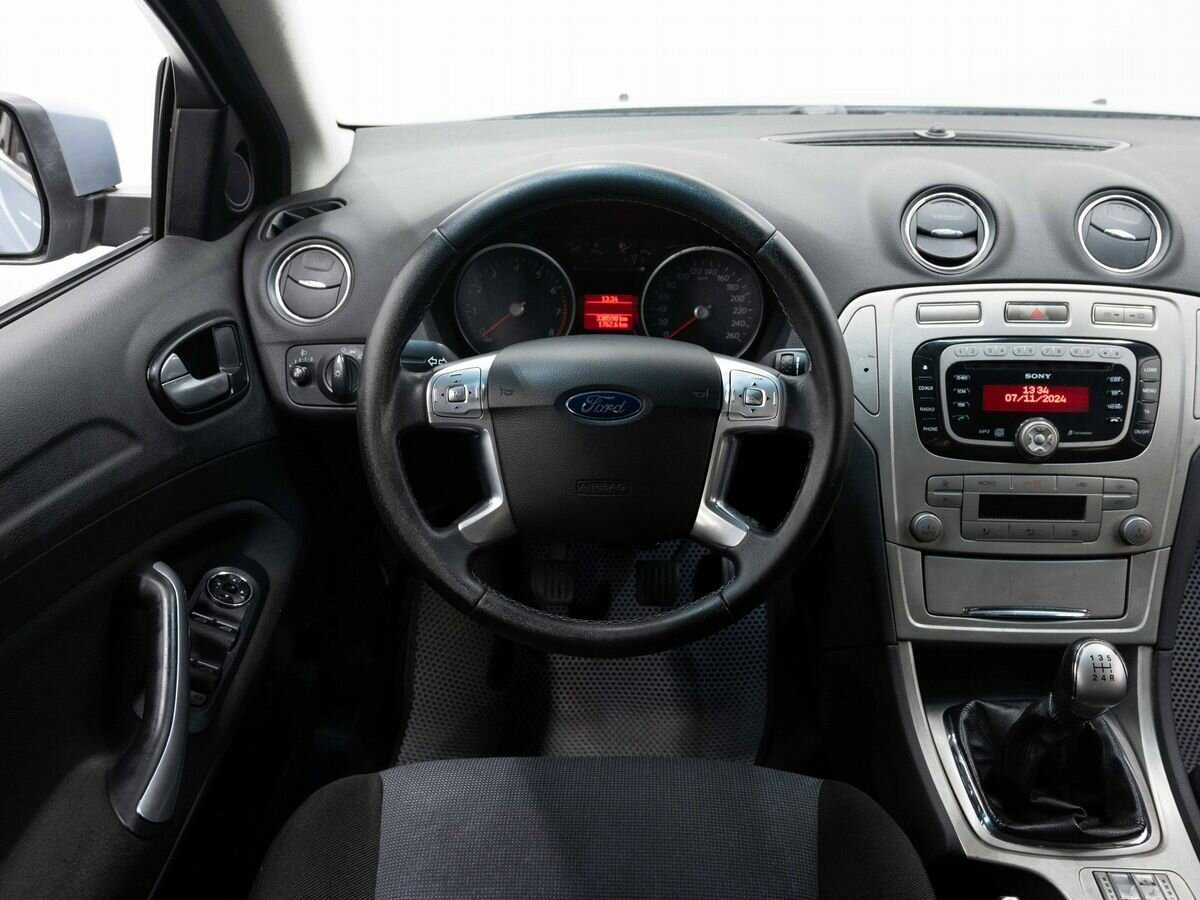 Ford Mondeo, 2008 Фото №12