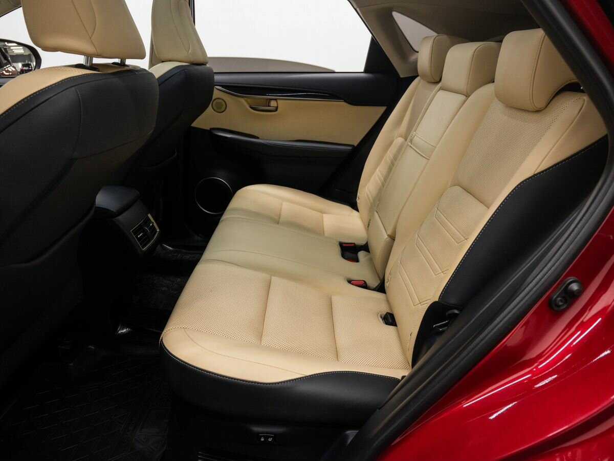 Lexus NX 200t, 2015 Фото №15