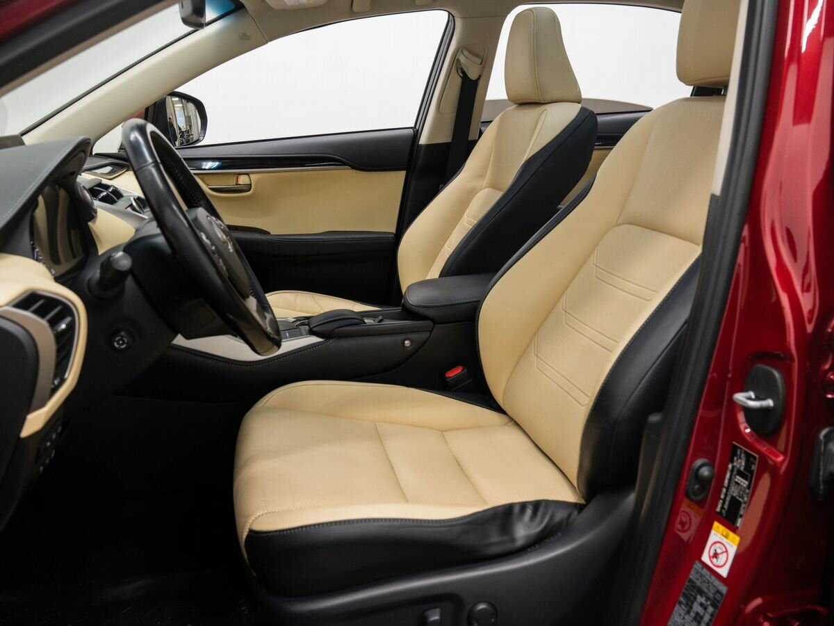 Lexus NX 200t, 2015 Фото №17