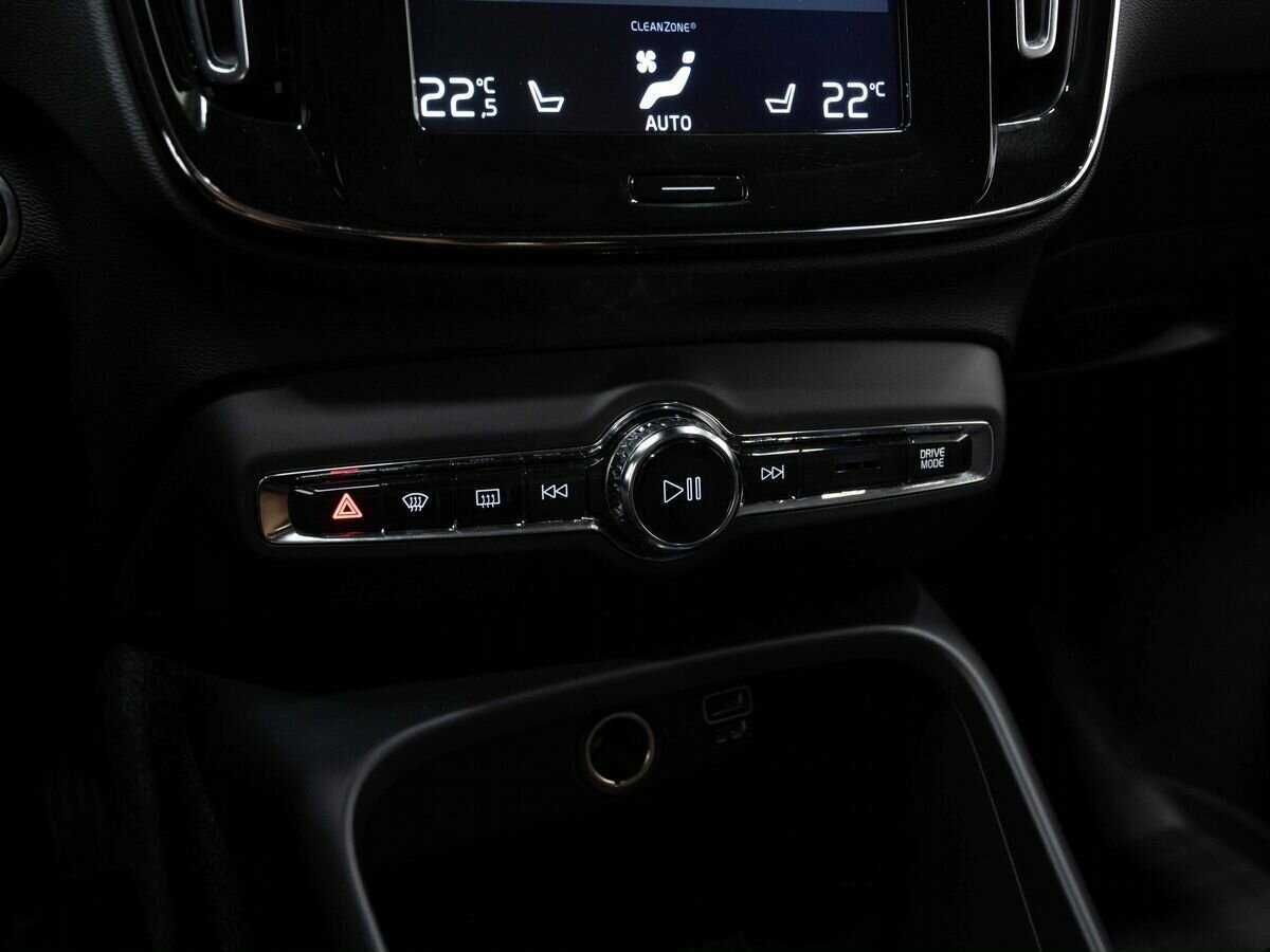 Volvo XC40, 2018 Фото №24