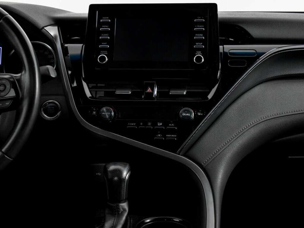 Toyota Camry, 2021 Фото №15